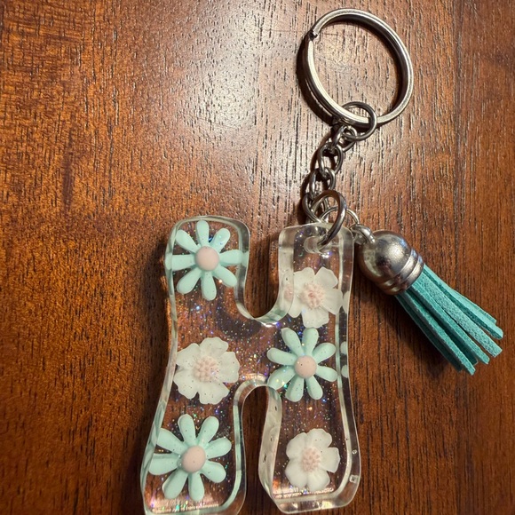Floral Initial Keychain with Tassel - Picture 4 of 5